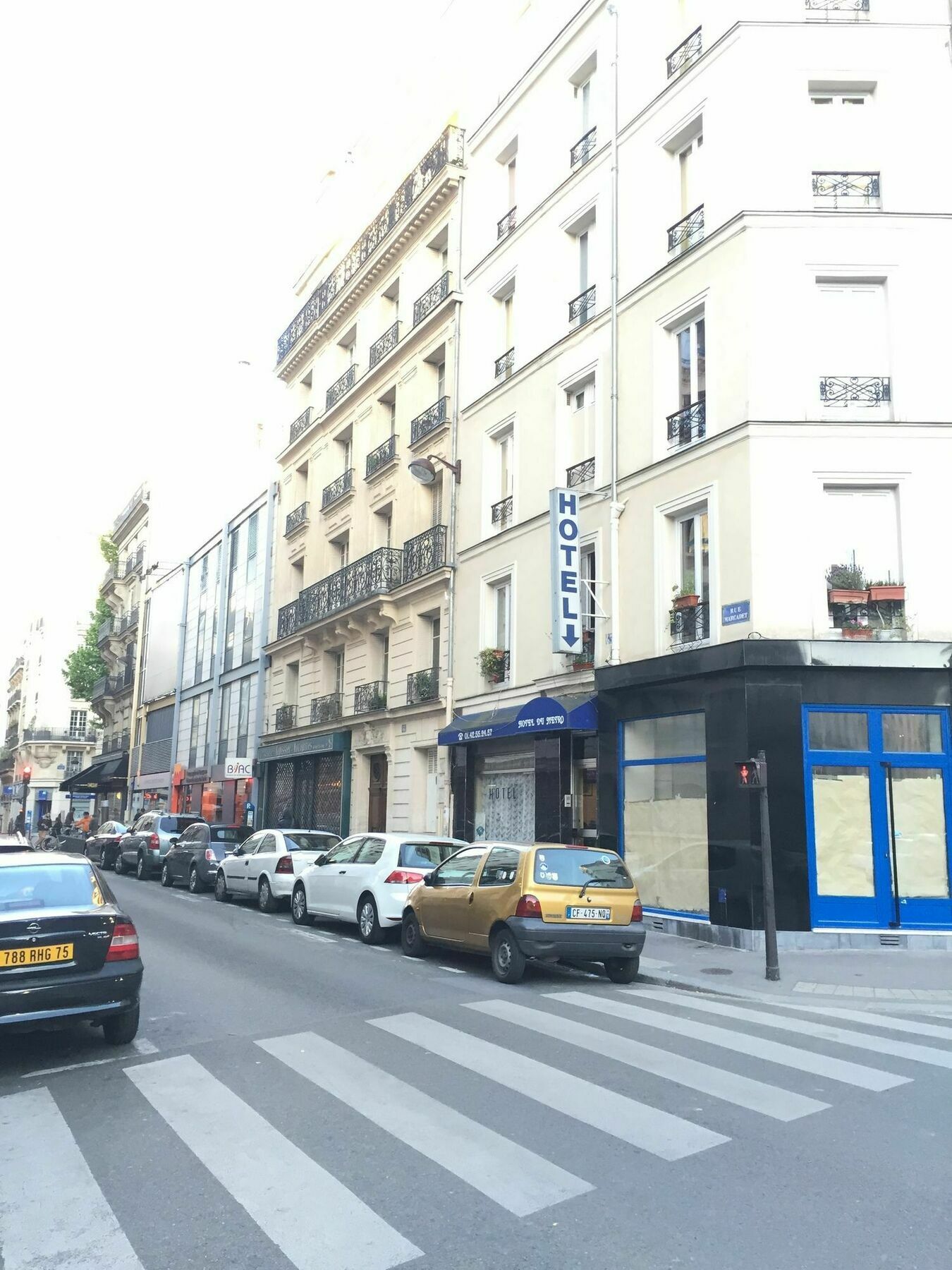 Hotel Du Metro París Exterior foto